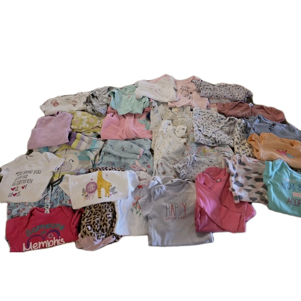 Lot Of 34!! Baby Girl Clothes Lot 6 Months Carter's OshKosh Bodysuits. EUC